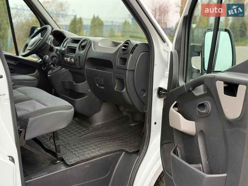 Грузовой фургон Renault Master 2017 в Днепре