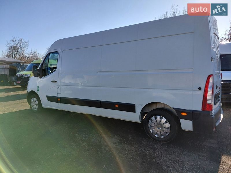 Грузовой фургон Renault Master 2015 в Ивано-Франковске