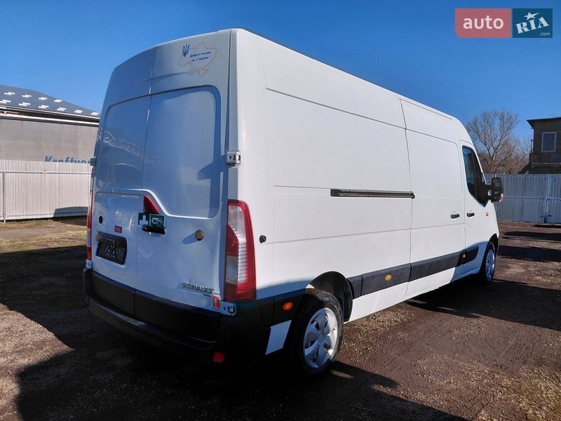 Грузовой фургон Renault Master 2015 в Ивано-Франковске
