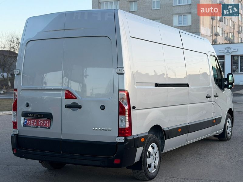 Грузовой фургон Renault Master 2021 в Дубно