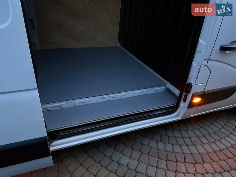Вантажний фургон Renault Master 2018 в Ковелі
