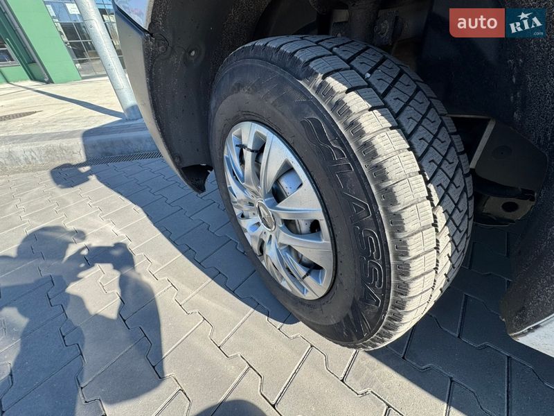 Вантажний фургон Renault Master 2019 в Ірпені