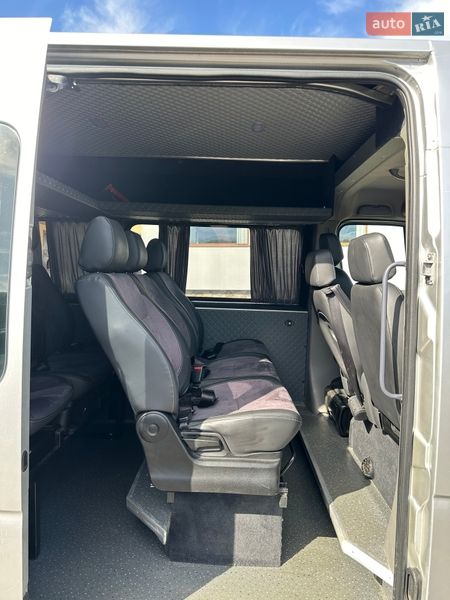 Мінівен Renault Master 2011 в Бережанах