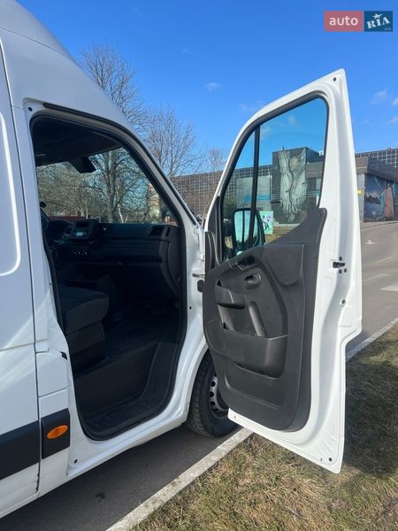 Грузовой фургон Renault Master 2020 в Луцке