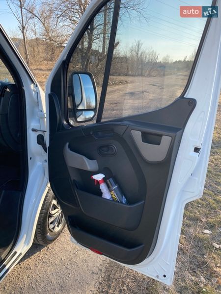 Грузовой фургон Renault Master 2014 в Павлограде