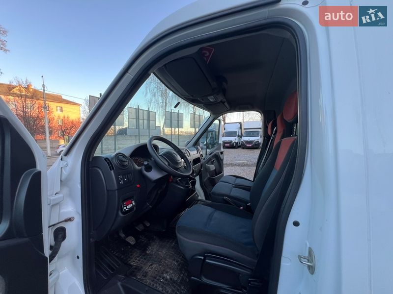 Рефрижератор Renault Master 2016 в Ровно