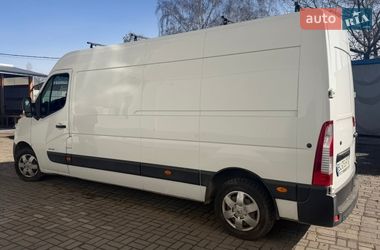 Грузовой фургон Renault Master 2015 в Львове