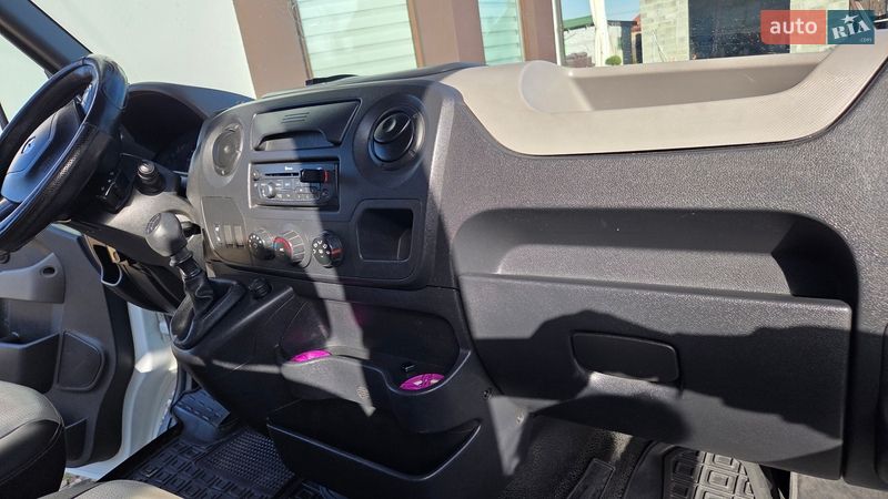 Мінівен Renault Master 2013 в Мостиській