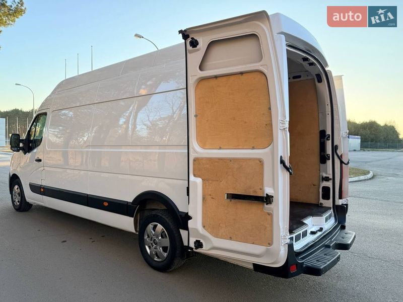Грузовой фургон Renault Master 2021 в Киеве