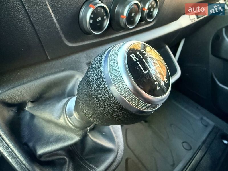 Грузовой фургон Renault Master 2021 в Киеве