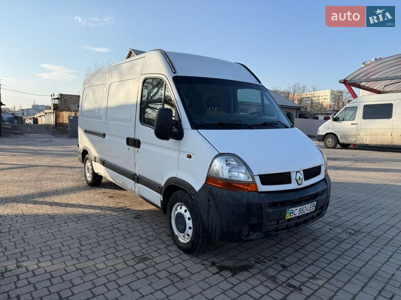 Вантажний фургон Renault Master 2005 в Львові