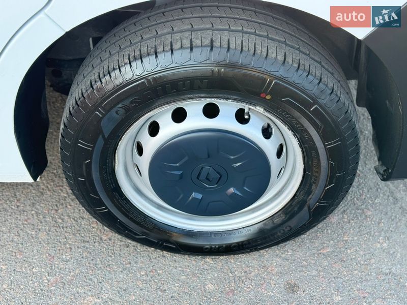 Грузовой фургон Renault Master 2021 в Киеве