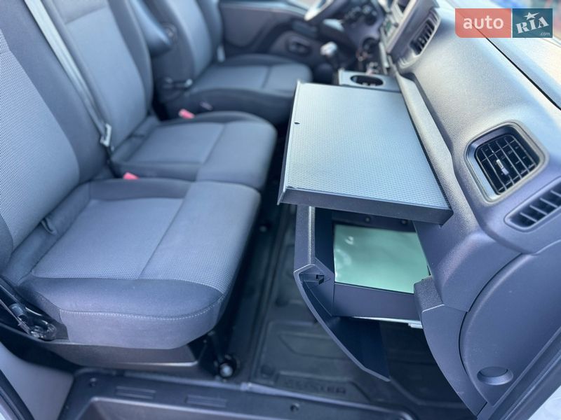 Грузовой фургон Renault Master 2021 в Киеве