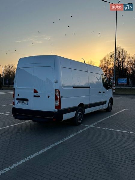 Грузовой фургон Renault Master 2022 в Дубно