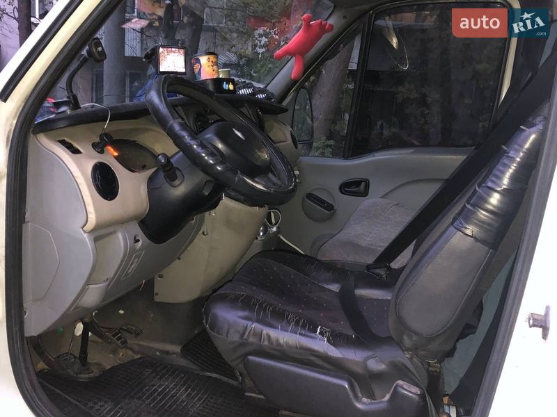 Микроавтобус грузовой (до 3,5т) Renault Master 2007 в Львове