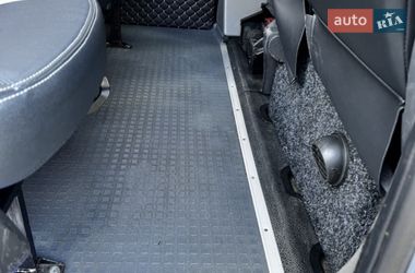 Мікроавтобус Renault Master 2020 в Долині