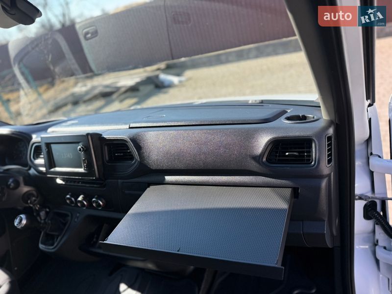 Грузовой фургон Renault Master 2021 в Киеве