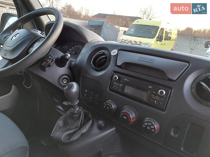Грузовой фургон Renault Master 2016 в Ивано-Франковске