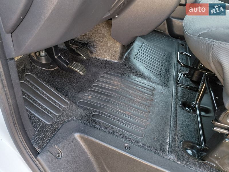 Грузовой фургон Renault Master 2023 в Ивано-Франковске