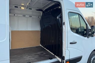 Грузовой фургон Renault Master 2019 в Дубно