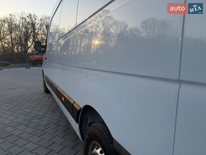 Вантажний фургон Renault Master 2023 в Дубні