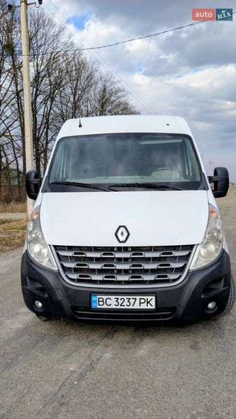 Грузовой фургон Renault Master 2010 в Стрые
