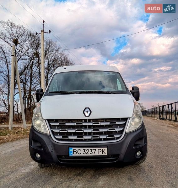 Грузовой фургон Renault Master 2010 в Стрые
