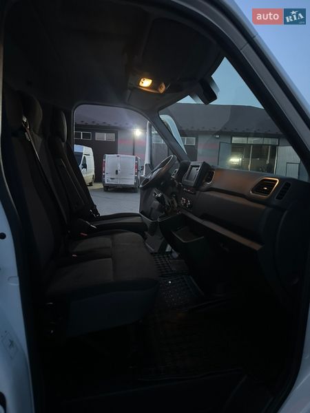 Другие грузовики Renault Master 2021 в Луцке