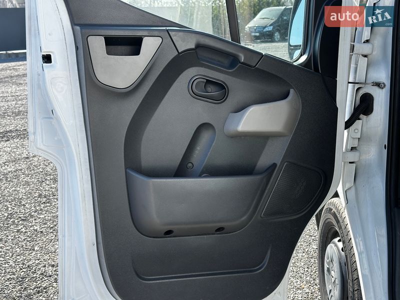 Тентованый Renault Master 2018 в Львове