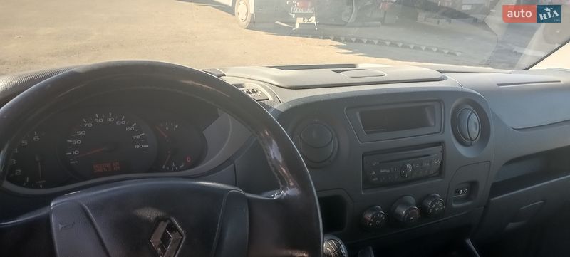 Микроавтобус грузовой (до 3,5т) Renault Master 2012 в Харькове