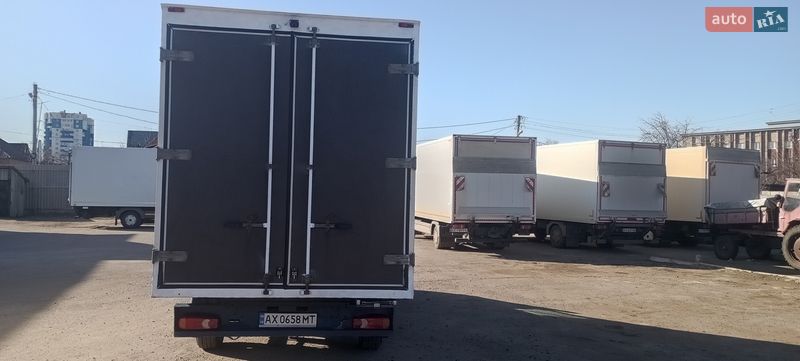 Микроавтобус грузовой (до 3,5т) Renault Master 2012 в Харькове