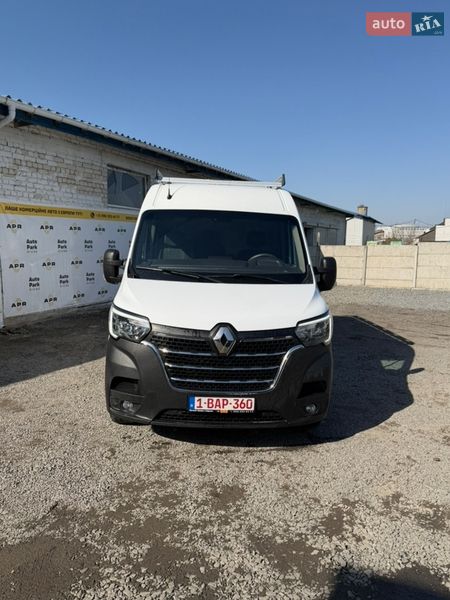 Вантажний фургон Renault Master 2021 в Рівному