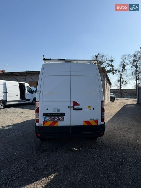 Вантажний фургон Renault Master 2021 в Рівному