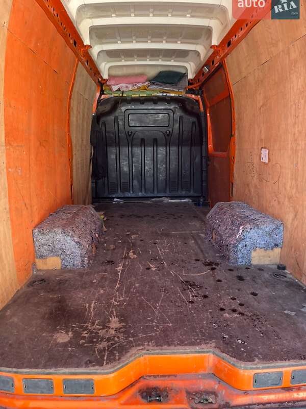 Грузовой фургон Renault Master 2018 в Львове