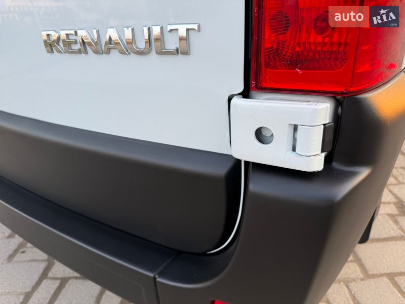 Грузовой фургон Renault Master 2017 в Дубно