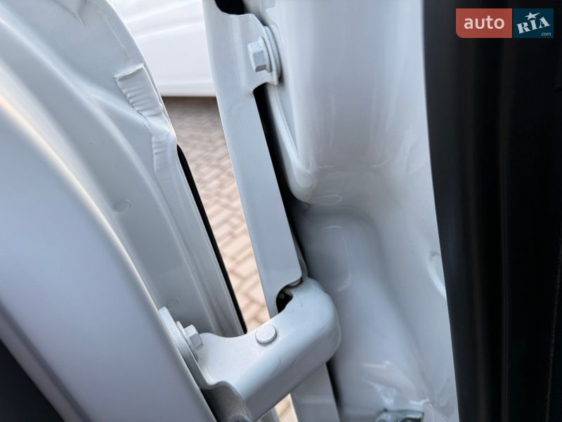 Грузовой фургон Renault Master 2017 в Дубно