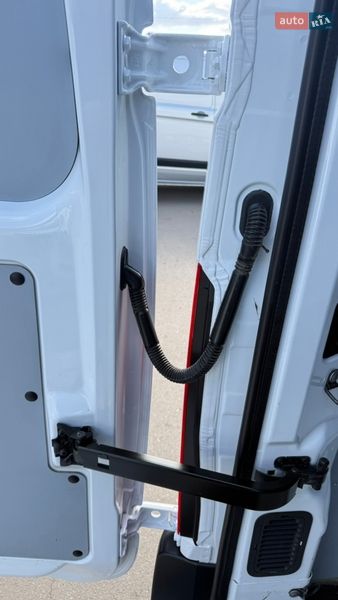 Вантажний фургон Renault Master 2021 в Луцьку