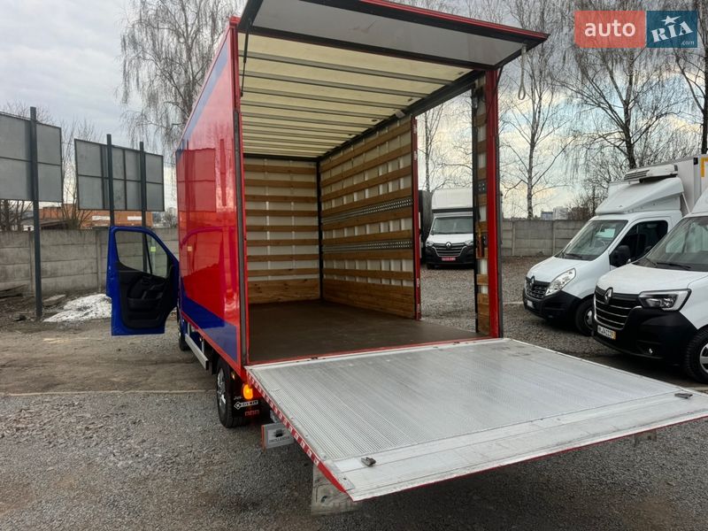 Другие грузовики Renault Master 2022 в Ровно