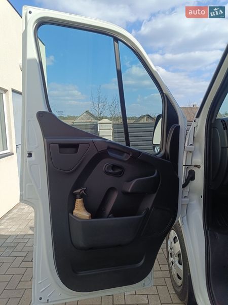 Вантажний фургон Renault Master 2019 в Дубні
