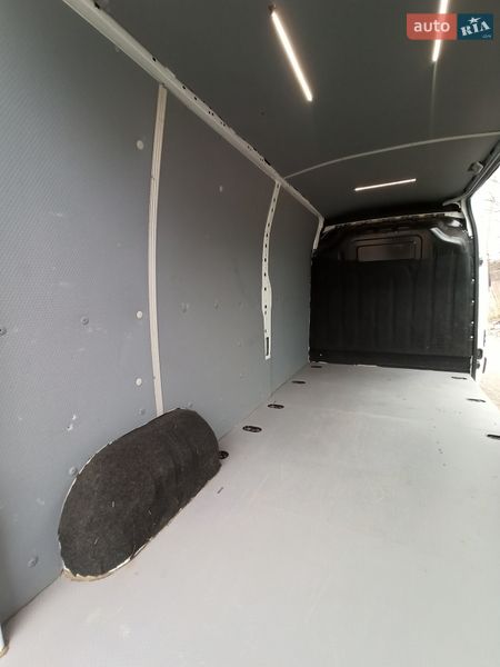 Грузовой фургон Renault Master 2016 в Житомире фото 19 Грузовой фургон Renault Master 2016 в Житомире