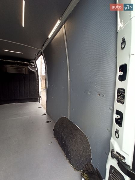 Грузовой фургон Renault Master 2016 в Житомире фото 20 Грузовой фургон Renault Master 2016 в Житомире