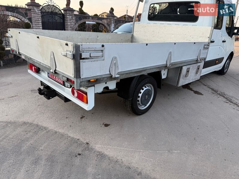 Грузопассажирский фургон Renault Master 2015 в Житомире