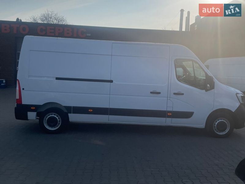 Грузовой фургон Renault Master 2022 в Луцке