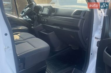 Грузовой фургон Renault Master 2022 в Луцке