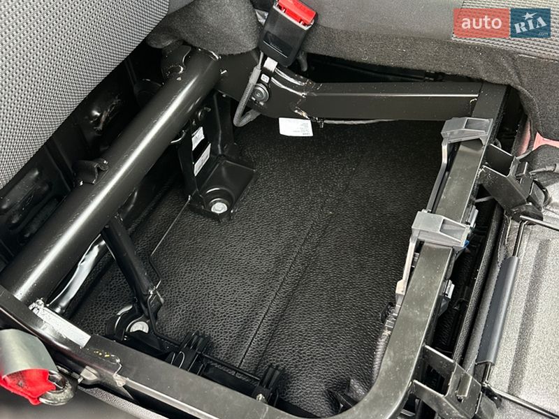 Грузовой фургон Renault Master 2022 в Дубно фото 77 Грузовой фургон Renault Master 2022 в Дубно