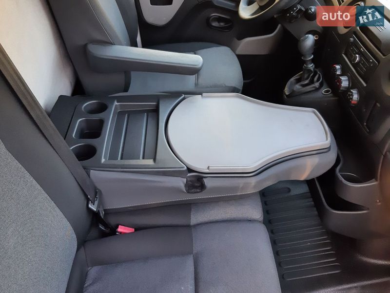 Грузовой фургон Renault Master 2018 в Полтаве