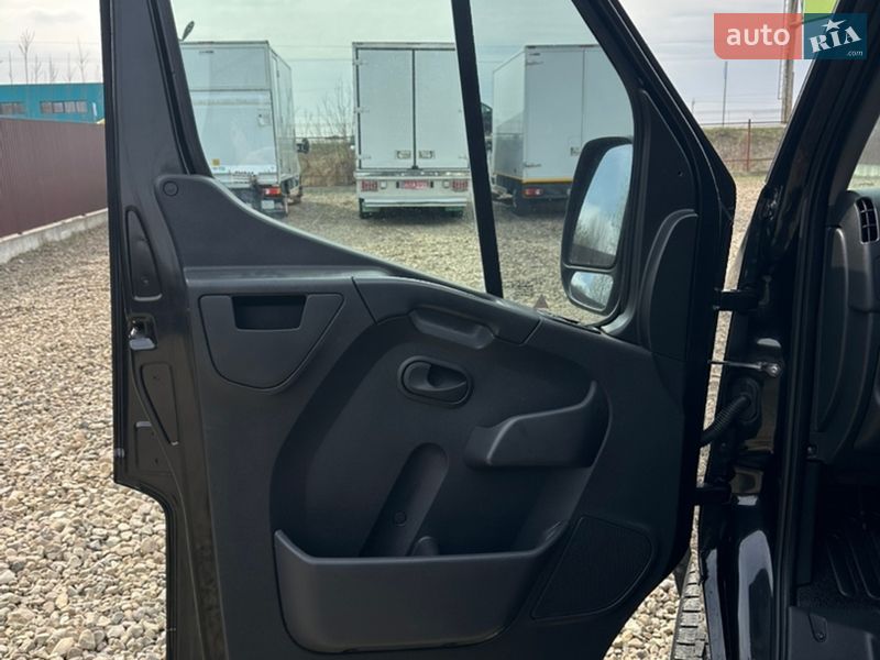 Грузовой фургон Renault Master 2019 в Львове