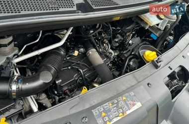 Вантажний фургон Renault Master 2022 в Хусті