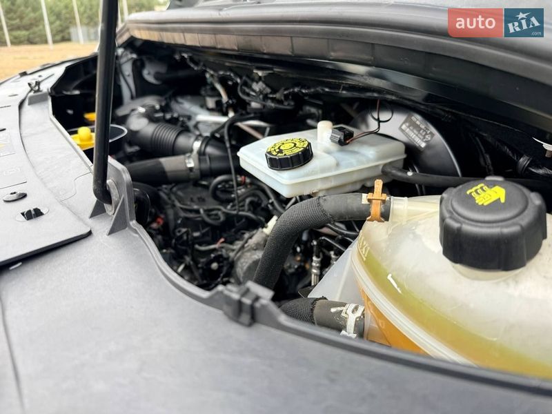 Грузовой фургон Renault Master 2021 в Киеве