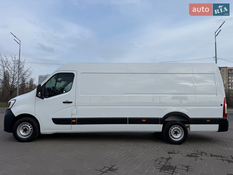 Грузовой фургон Renault Master 2022 в Киеве